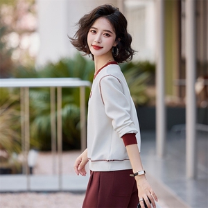 女装旗舰店原创品牌秋季减龄时尚圆领卫衣直筒裤运动图片