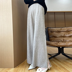 深灰