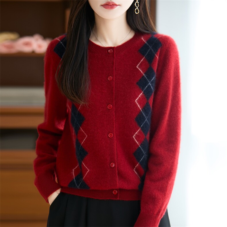 秋冬圆领菱形格羊毛开衫女宽松针织毛衣外套拼色羊绒衫上衣,女装羊毛衫,大美人高端店