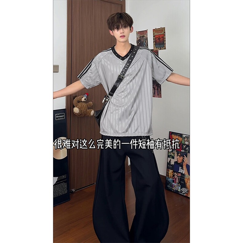 美式复古短袖男款夏季青少年球衣风V领设计感运动条纹T恤重磅半袖,男装T恤,电商A102B