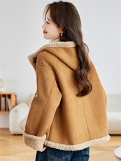 2025冬季时尚简约大方气质优雅显瘦休闲百搭潮流皮毛一体外套，女装羊羔毛/颗粒绒，独衣靓