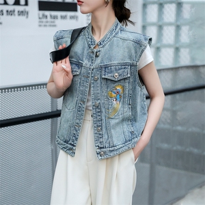 现货新中式刺绣牛仔马甲背心女春季2024年新款上衣休闲大码女装潮图片