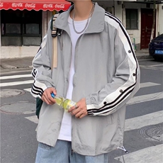灰色