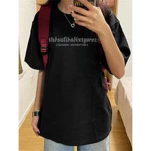 T573-P25简约字母黑白纯棉印花短袖情侣宽松上衣