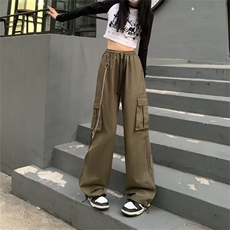 军绿色