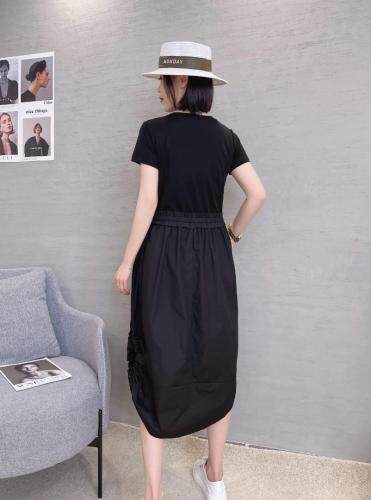 天丝罗马拼接连衣裙，女装连衣裙，慕亿