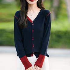 藏青色