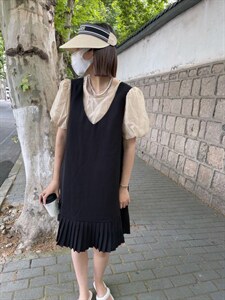 主品 气质吊带连衣裙女2022夏季新款小众，女装背心吊带，主品