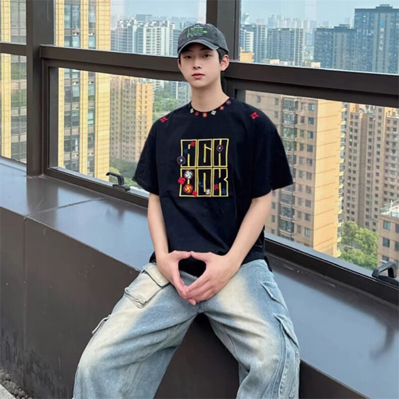万针全刺绣工艺抖音得物高品质260克重磅纯棉双纱美式高街短袖T恤,男装T恤,电商A486