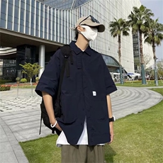藏青色