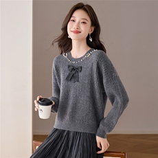 2025年秋季法式小香风气质针织衫女钉珠喇叭袖蝴蝶结新款本命年，女装羊毛衫，艾米