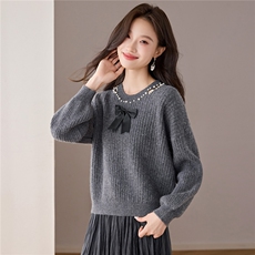 2025年秋季法式小香风气质针织衫女钉珠喇叭袖蝴蝶结新款本命年，女装羊毛衫，艾米