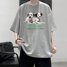 灰色