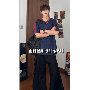 美式复古短袖男款夏季青少年球衣风V领设计感运动条纹T恤重磅半袖图片