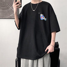 黑色