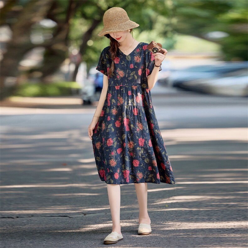 出货。复古印花短袖棉质连衣裙女2026夏季新款收腰显洋气减龄裙子,女装连衣裙,依万里