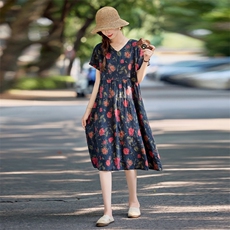 复古印花短袖棉质连衣裙女2025夏季新款收腰显瘦妈妈洋气减龄裙子，女装连衣裙，依万里