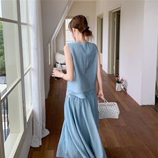小香风蓝色背心半身裙套装女夏2025新款减龄爆款流行清纯系两件套，女装套装/套裙，红龙果
