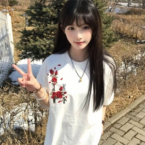 H0758-P35重工前后刺绣新款时尚潮流短袖t恤女图片