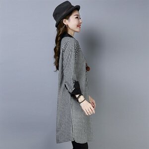 加绒衬衣排多扣2025年冬季新款时尚长袖休闲中长款格子加绒衬衫，女装衬衫，风姿绰