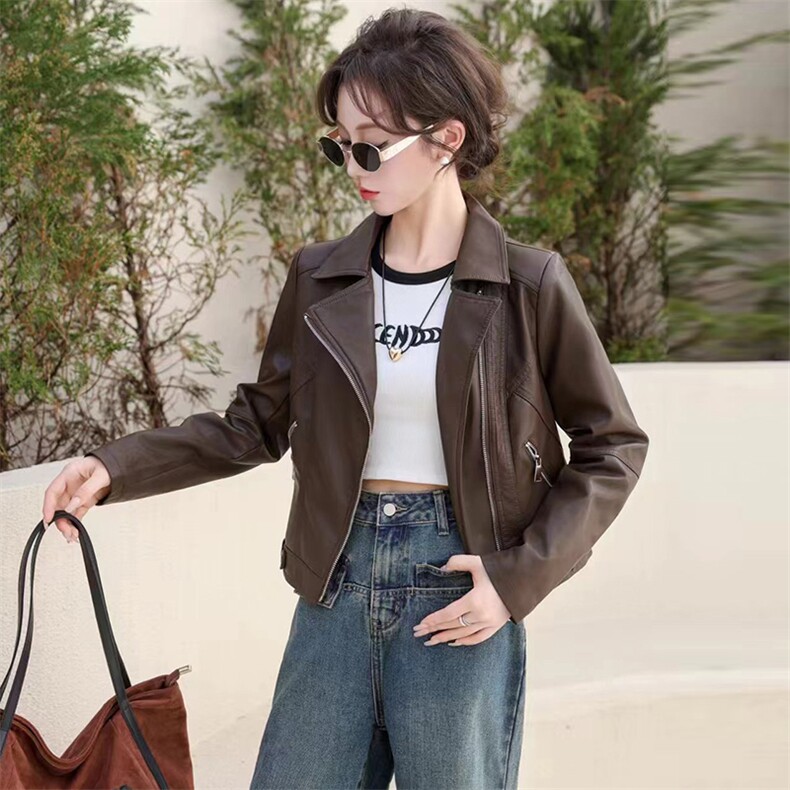 时髦小皮衣外套女2024春秋新款小个子修身显瘦复古PU皮夹克机车服，女装皮衣，美拉德工厂直营店