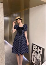 今年新蝴蝶结连衣裙，女装连衣裙，密斯倩