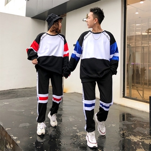 709*TZ03套装—P110 20秋 港风休闲圆领卫衣拼接套装图片