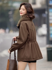 咖色羊羔毛翻领加绒派克服女2025冬季中长款加厚保暖收腰棉服外套，女装短外套，E百度