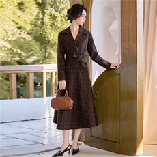 3128时尚气质毛呢格子套裙，女装套装/套裙，香莘料