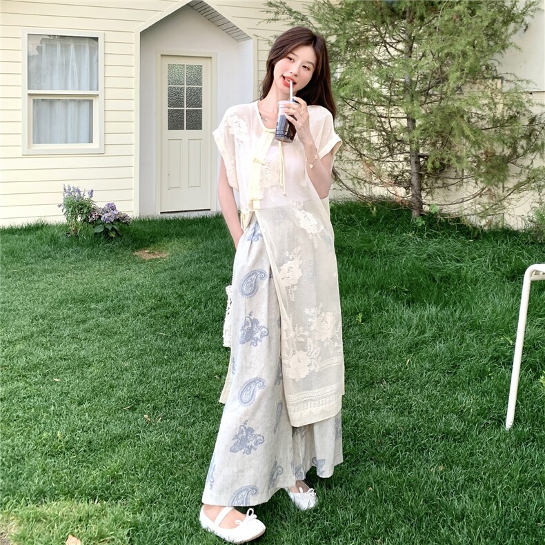 新中式国风碎花罩衫阔腿裤套装女夏2025新款流行显瘦巨好看两件套,女装套装/套裙,2C332