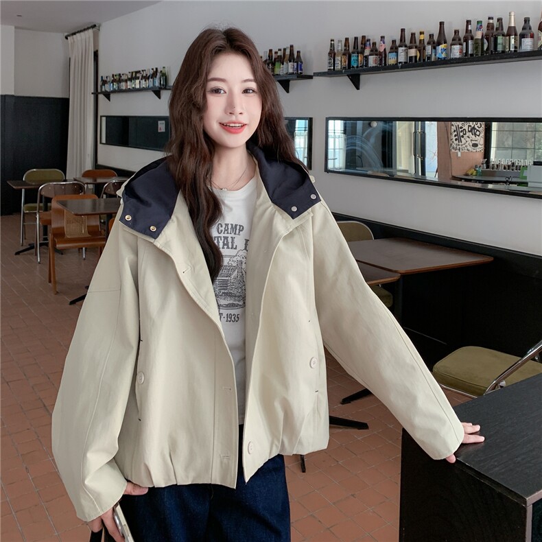 新品小个子短款风衣外套女2601---P155--K208,女装短外套,2C253