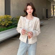 高级感小香风蕾丝花边短外套女春季款上新洋气国风圆领单排扣上衣，女装短外套，浙宝208A
