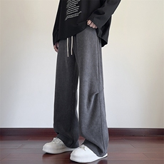 深灰色