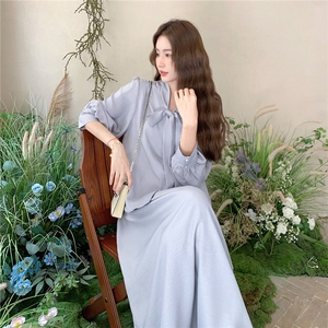 蓝色V领系带衬衫半身裙两件套女2025春秋季新款韩版显瘦气质套装图片