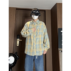 黄色