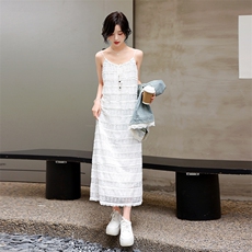 白色吊带裙牛仔马甲套装女2024夏季新款减龄洋气时尚连衣裙两件套，女装套装/套裙，流量+