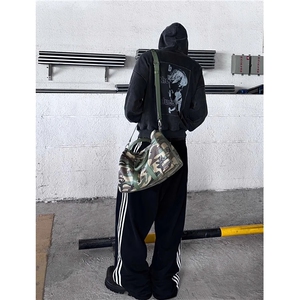美式条纹运动风卫裤男女春秋季街头三条杠徽章直筒宽松百搭休闲裤图片