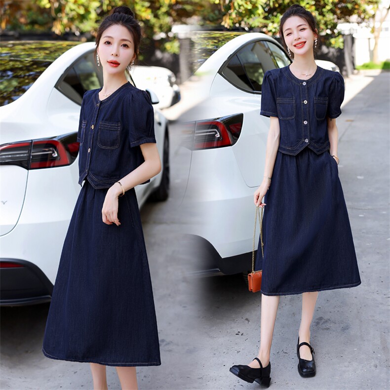 夏季网红爆款高级感牛仔半身裙两件套时尚洋气减龄盐系穿搭套装女，女装套装/套裙，意芙