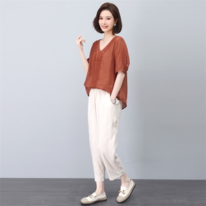 中年妈妈套装女夏季2023新款时尚宽松气质刺绣两件套苎麻短袖T恤图片