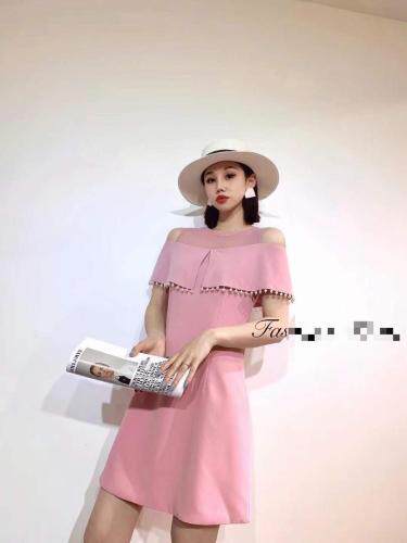 露肩珍珠连衣裙，女装连衣裙，玩美