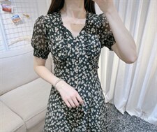 DINOBIENS【现货】夏季新款仙女气质小花连衣裙，女装连衣裙，迪诺比亚