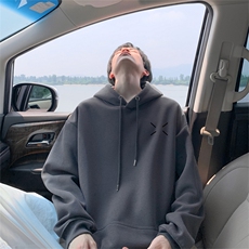 灰色