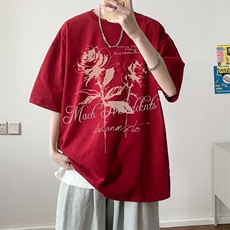 酒红色