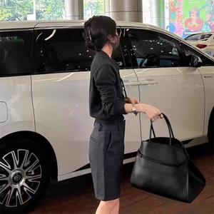 时尚百搭Polo领女士羊毛衫羊毛显瘦修身优雅气质图片