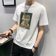 白色