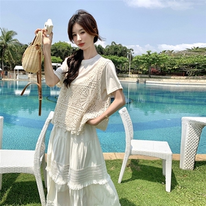 现货:夏装新款气质钩花蕾丝背心半身裙三件套装裙2C135-8803P155图片