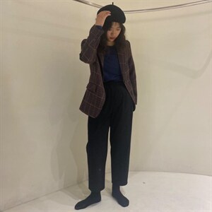 羊毛格子西装图片