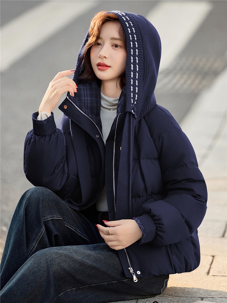 现货2025冬季新款针织可脱卸毛线帽格子拼接减龄休闲羽绒服女,女装羽绒服,深水步