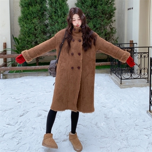 棕色韩版加厚麂皮绒长过膝两面穿外套女冬新款巨好看保暖皮毛一体图片