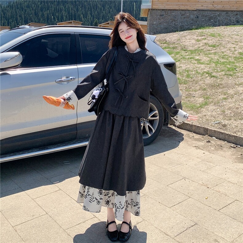 碎花拼接黑色西装半身裙套装女春秋法式气质优雅盐系巨好看两件套,女装套装/套裙,2D037